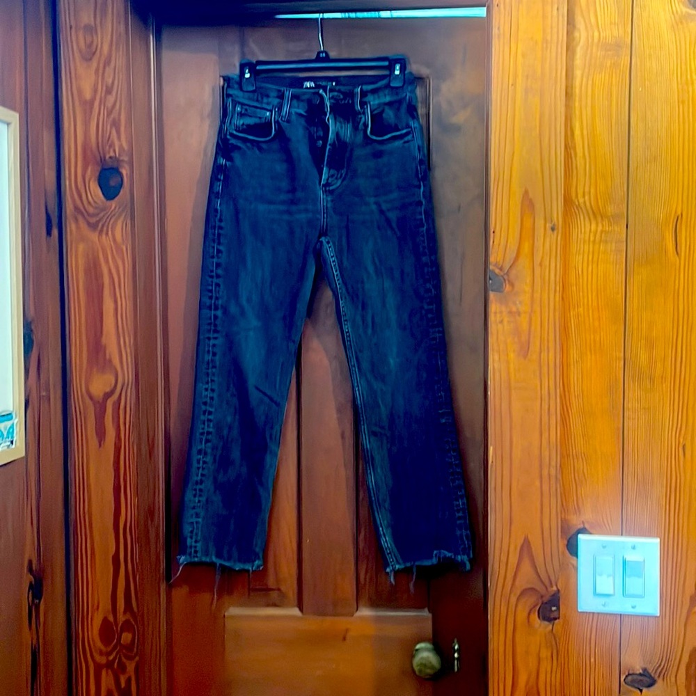 Zara size 4 like new jeans